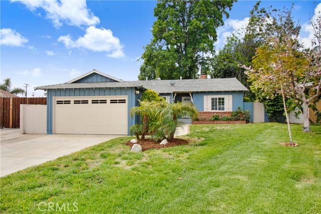 Los Angeles, CA 91406,16650 Wyandotte Street