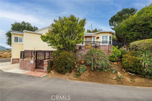 Chatsworth (los Angeles), CA 91311,21781 Mojave Trail