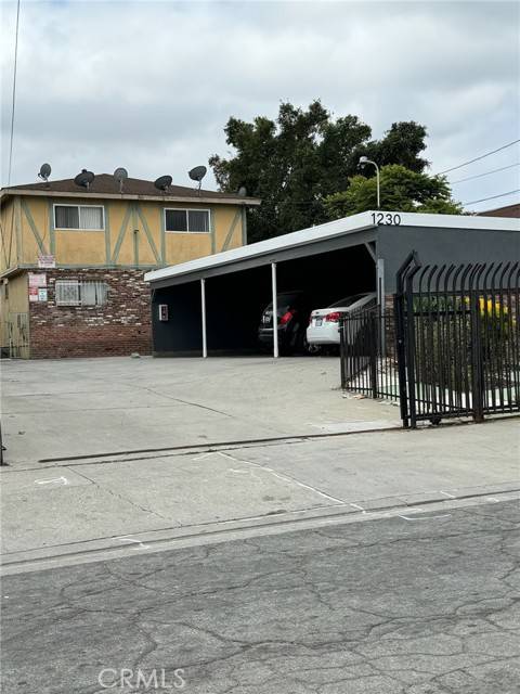 Los Angeles, CA 90044,1230 W 107th Street