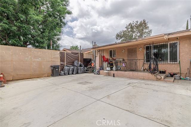 Sylmar (los Angeles), CA 91342,15723 Kadota Street