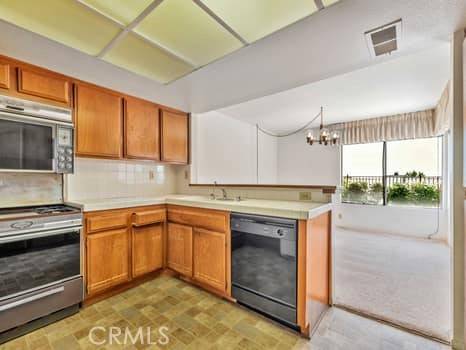 Porter Ranch (los Angeles), CA 91326,11255 Key West Avenue #2