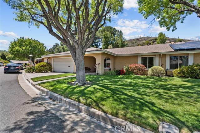 Newhall (santa Clarita), CA 91321,26337 Green Terrace Drive