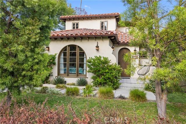 Los Angeles, CA 90046,1538 N Stanley Avenue