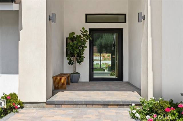 Woodland Hills (los Angeles), CA 91367,5100 Orrville Avenue