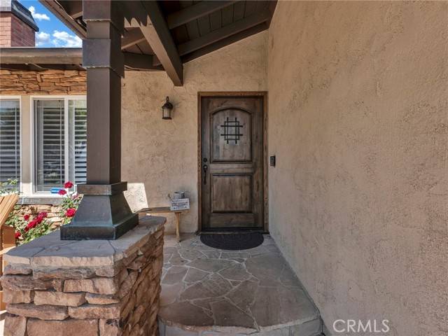 Simi Valley, CA 93063,1761 Damon Street