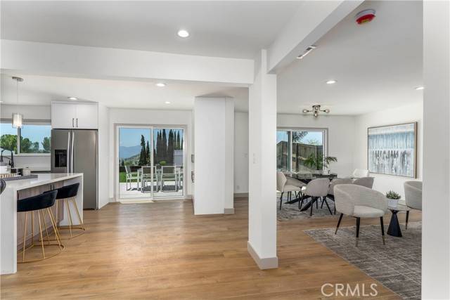 Calabasas, CA 91302,26050 Farmfield Road