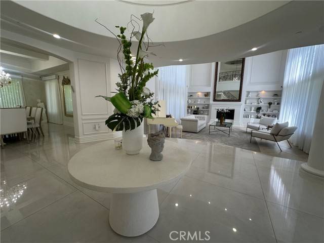 Calabasas, CA 91302,25548 KINGSTON Court