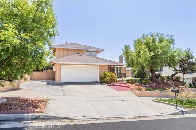 Canyon Country (santa Clarita), CA 91351,27852 Rosamond Drive