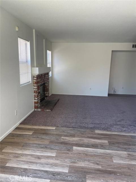 Lancaster, CA 93535,1658 E Avenue J4