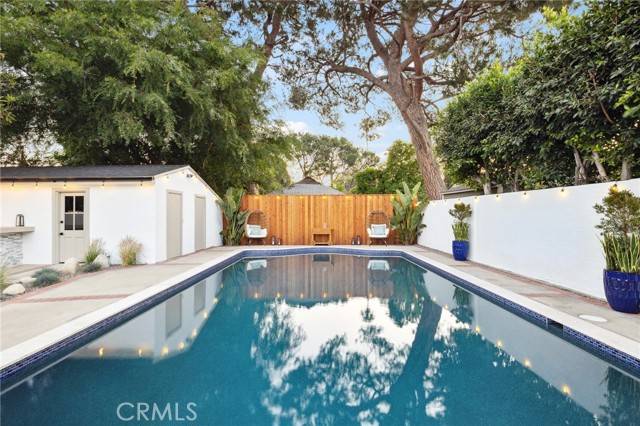 North Hollywood (los Angeles), CA 91606,6105 Bellingham Avenue