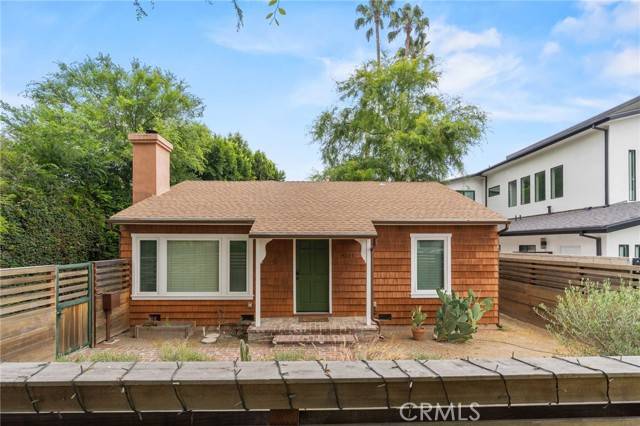 Sherman Oaks, CA 91403,4514 Cedros Avenue