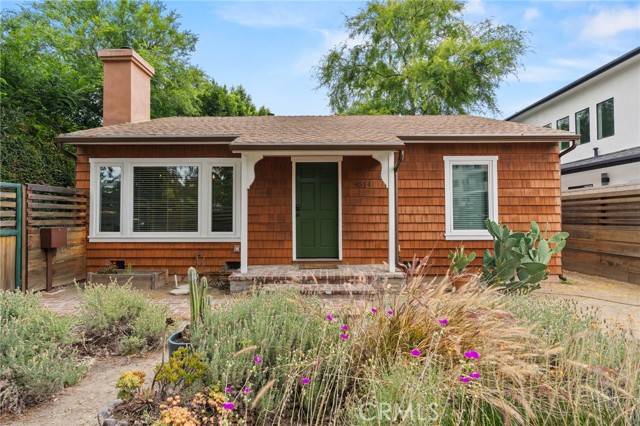 Sherman Oaks, CA 91403,4514 Cedros Avenue