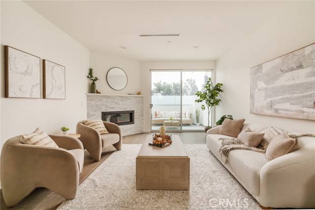 Studio City (los Angeles), CA 91604,12045 Guerin Street #PH4