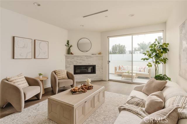 Studio City (los Angeles), CA 91604,12045 Guerin Street #PH4