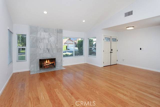 West Hills (los Angeles), CA 91304,22570 Napa Street