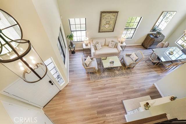 Calabasas, CA 91301,3931 Cottonwood Grove Trail