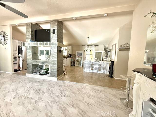 Sylmar (los Angeles), CA 91342,15455 Glenoaks Boulevard #540