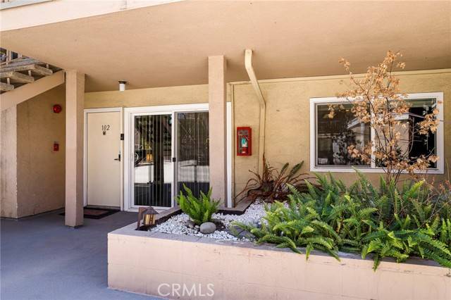 North Hollywood (los Angeles), CA 91602,10757 Hortense Street #102