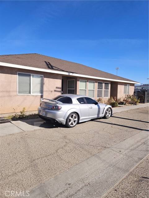 Lancaster, CA 93535,45019 Division Street