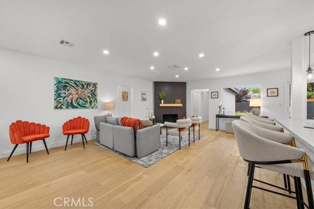 Sherman Oaks, CA 91411,5815 Saloma Avenue