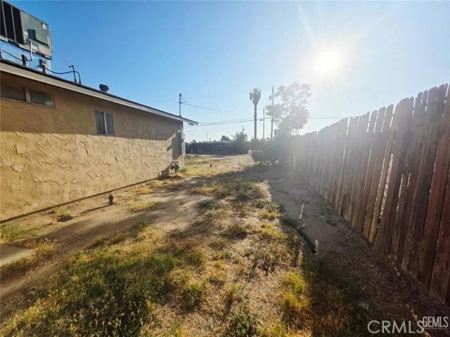 Bakersfield, CA 93307,506 S Haley Street