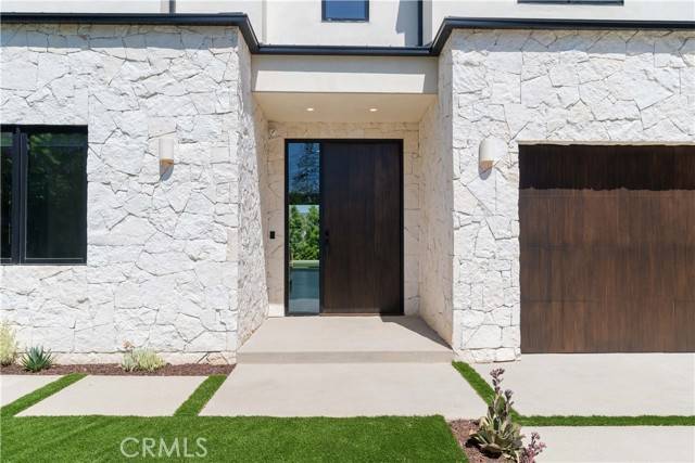 Studio City (los Angeles), CA 91604,4320 Teesdale Avenue
