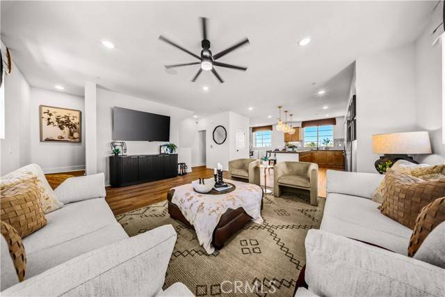 Camarillo, CA 93012,2862 Via Descanso