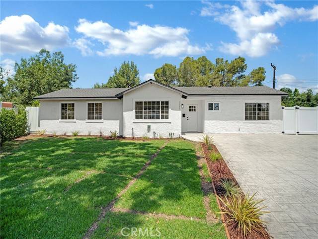 Thousand Oaks, CA 91360,731 Calle Nogal