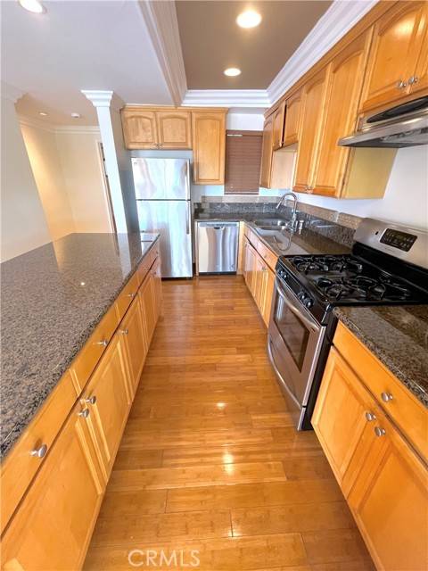 Laguna Beach, CA 92651,100 Cliff Drive #5