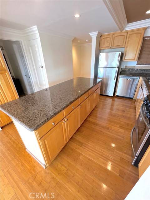 Laguna Beach, CA 92651,100 Cliff Drive #5