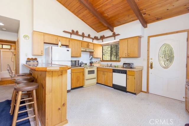 Pine Mtn Club, CA 93222,15529 San Moritz Drive
