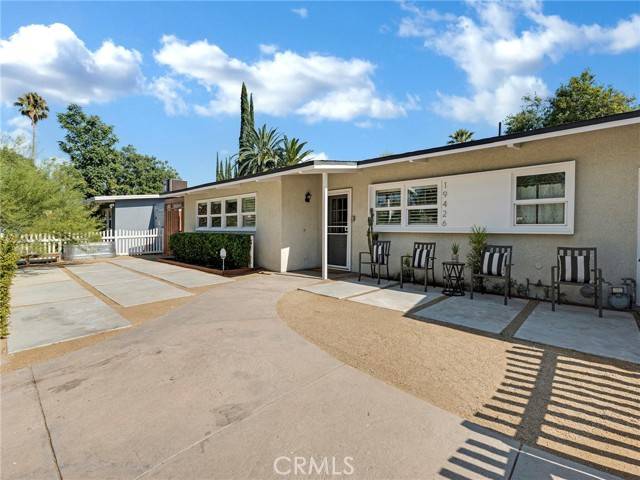 Reseda (los Angeles), CA 91335,19426 Blythe Street