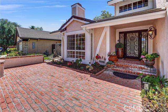 West Hills (los Angeles), CA 91304,23676 Justice Street