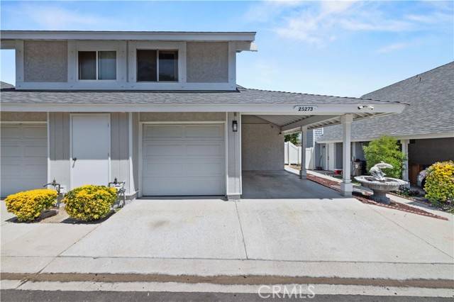 Newhall (santa Clarita), CA 91321,25273 Avenida Dorena