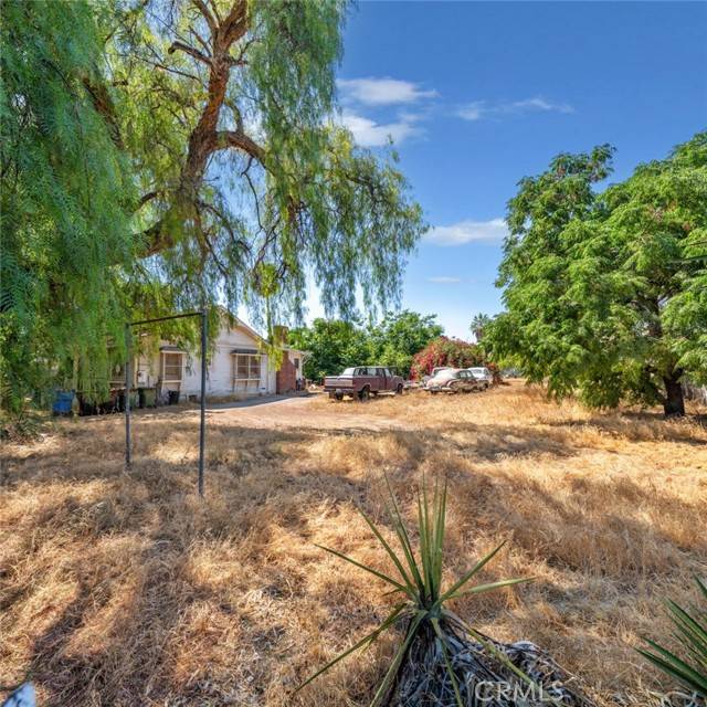 Pacoima (los Angeles), CA 91331,13541 Pinney St