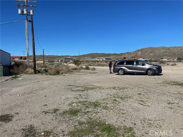 Barstow, CA 92311,29871 US Highway 58