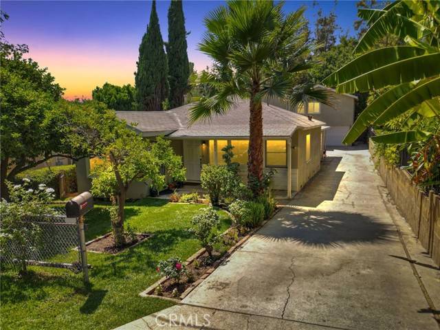 Los Angeles, CA 90042,829 Cooper Avenue