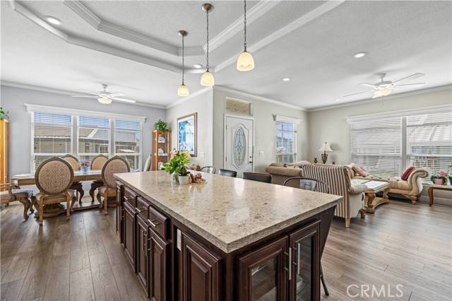 Anaheim, CA 92801,21 Walnut Via