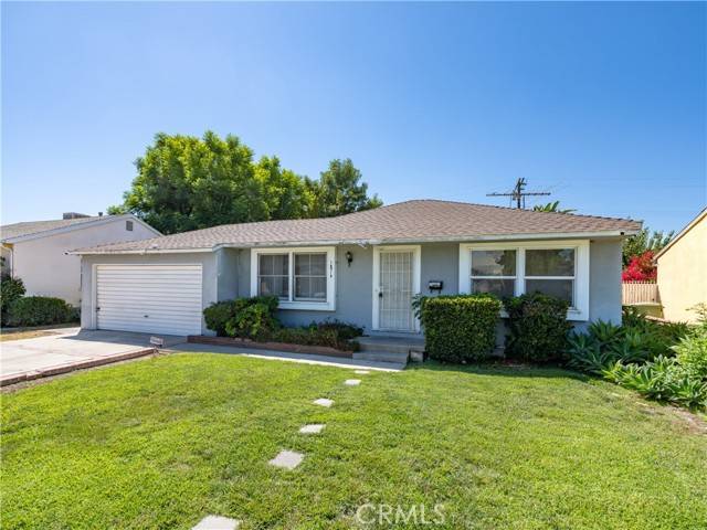 Los Angeles, CA 91406,16918 Bassett Street