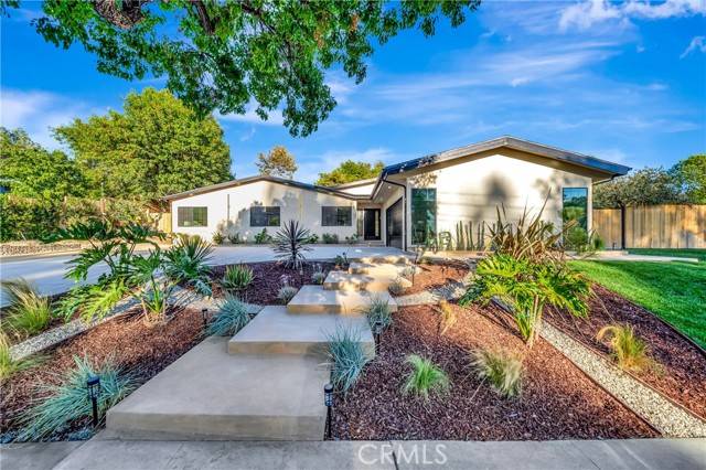 Woodland Hills (los Angeles), CA 91367,5534 Pattilar Avenue