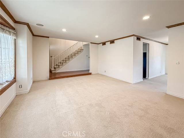 Calabasas, CA 91301,27014 Helmond Drive