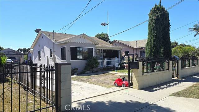Inglewood, CA 90303,3142 W 112th Street