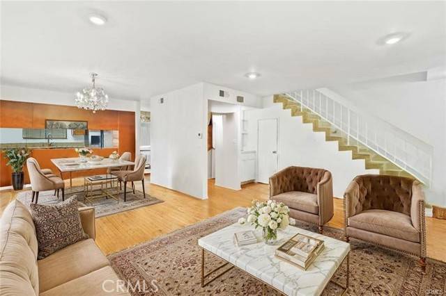 Los Angeles, CA 90049,11952 Darlington Avenue #6