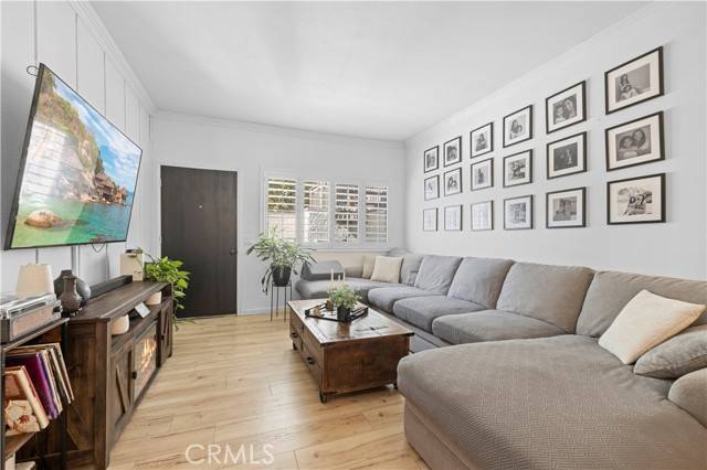 Thousand Oaks, CA 91362,86 Maegan #4