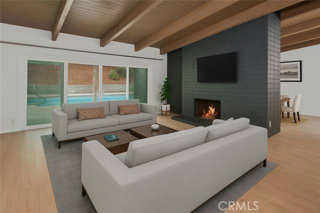 Woodland Hills (los Angeles), CA 91367,5931 Neddy Avenue