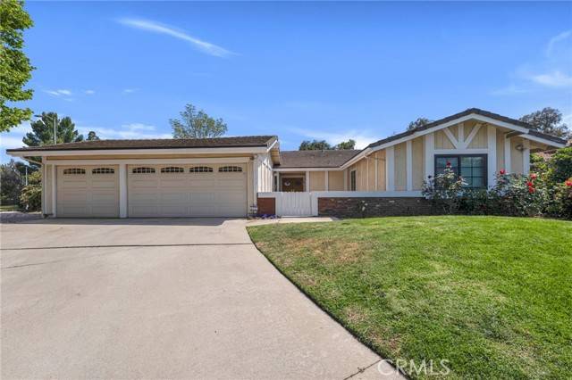 Northridge (los Angeles), CA 91325,17004 Gledhill Street