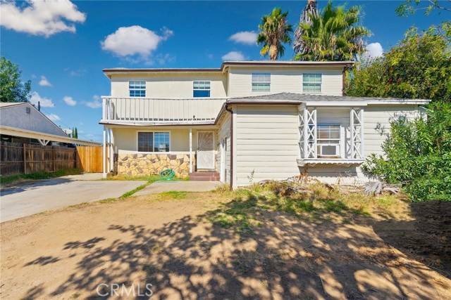 Van Nuys (los Angeles), CA 91402,15219 Willard