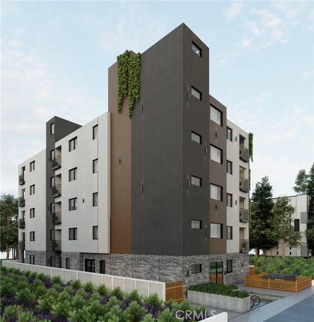 Van Nuys (los Angeles), CA 91411,14717 Victory Boulevard