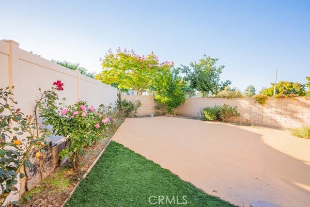 Newhall (santa Clarita), CA 91350,27117 Eden Court