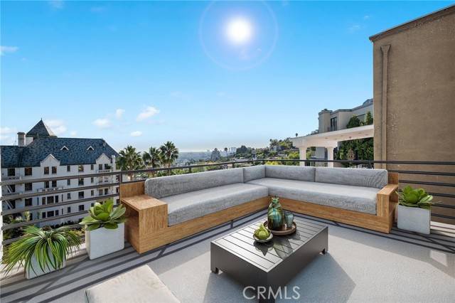 Los Angeles, CA 90069,8246 Woodshill Trail